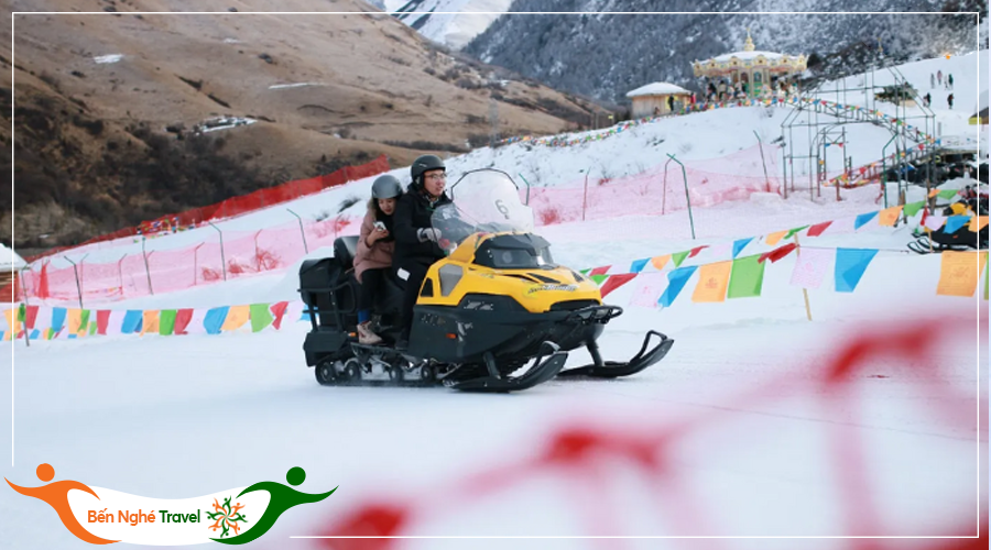 dulichbennghe-tourTrungQuoc_TruotTuyetConSon